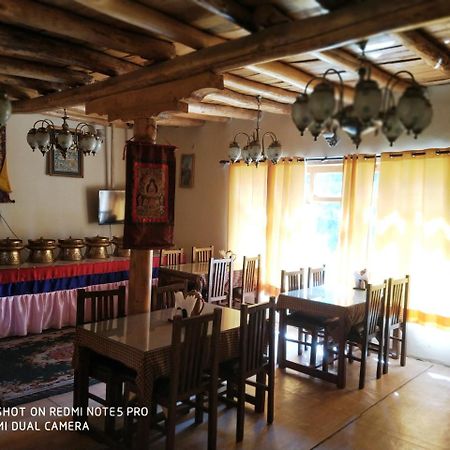 Lotus Eco Resort Hundar Bagian luar foto