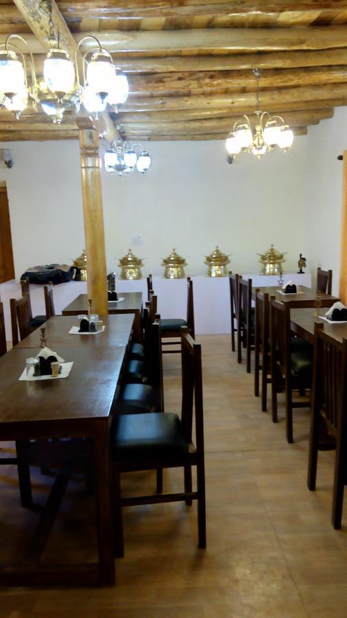 Lotus Eco Resort Hundar Bagian luar foto