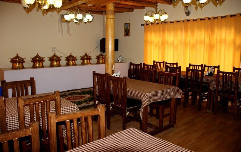 Lotus Eco Resort Hundar Bagian luar foto