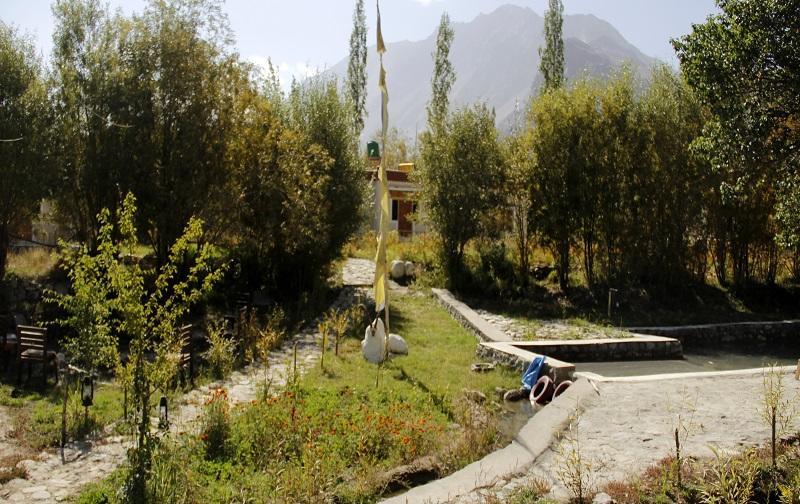 Lotus Eco Resort Hundar Bagian luar foto