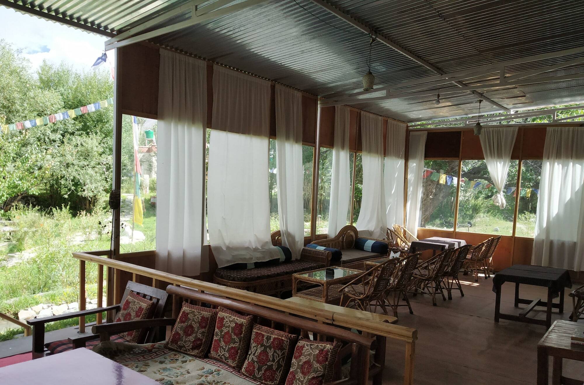 Lotus Eco Resort Hundar Bagian luar foto